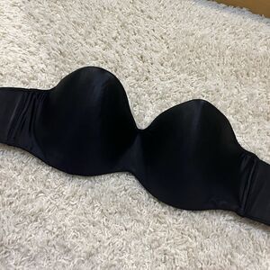 Self Expressions by maidenform black strapless bra 36DD